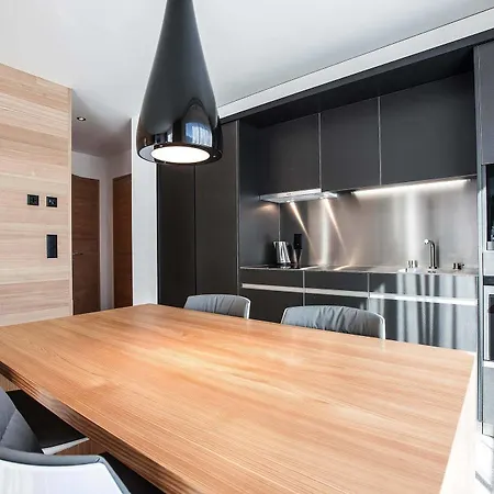 Belvedere فندق سكول