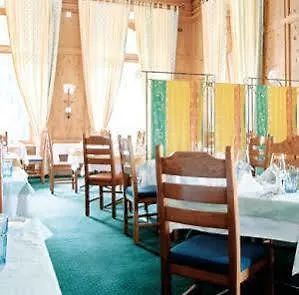 Hotel Belvedere Scuol